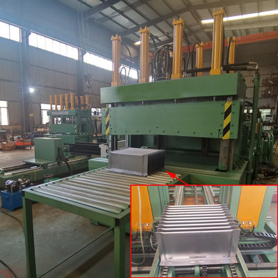 Attrezzatura di Shell Corrugated Fin Forming Machine del serbatoio dell'olio del trasformatore automatica