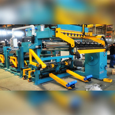 Macchina di avvolgimento di fogli di rame ad alta efficienza per la fabbricazione di trasformatori in resina fusa