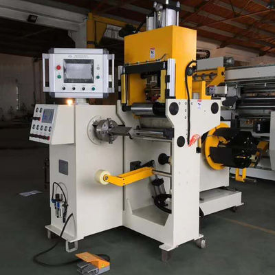 Saldatura a freddo automatica con sistema di controllo PLC