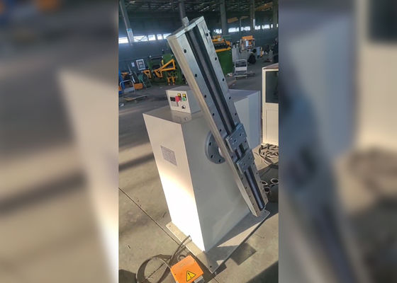 Macchina di avvolgimento a bobina a motore semiautomatica con potenza di rotazione di 5,5 kW e grande diametro di avvolgimento di 1500 mm