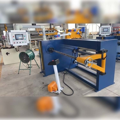 La macchina di avvolgimento automatico di bobine di filo di trasformazione
