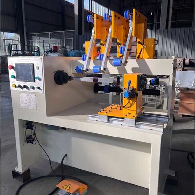 Macchina avvolgitrice per trasformatori con motore da 4KW e albero da 40x40mm per 3 bobine finite, funzionamento automatico CNC