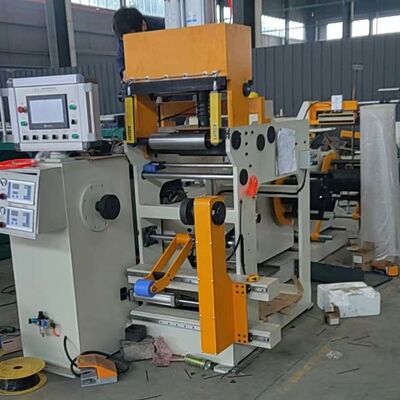 Macchina avvolgitrice per fogli di trasformatore con 2 set di unità di sbavatura, velocità da 0 a 35 giri/min e potenza di avvolgimento da 5,5 kW per uso industriale