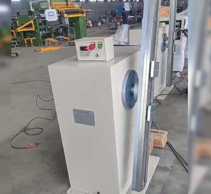 Avvolgitrice semiautomatica per bobina motore con azionamento motore da 5,5 kW con due blocchi regolabili (distanza 200 mm - 1500 mm)