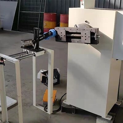Avvolgitrice per motori elettrici MW600 con velocità di 200 giri/min, potenza di 3 kW e stampo regolabile per bobine di statore