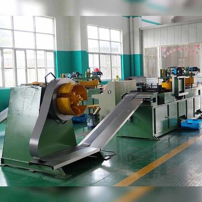 HJX400-LLB Step Lap Transformer Core Cutting Machine con 0,02 mm Cutting Burring e 120m/min di velocità di alimentazione