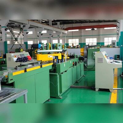 Macchina automatica per il taglio di nuclei di trasformatori con PLC ad alta precisione e velocità di 120 m al minuto